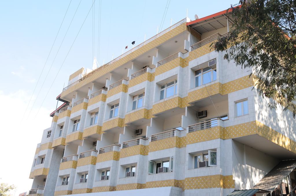 Hotel Panchwati Bilaspur  외부 사진